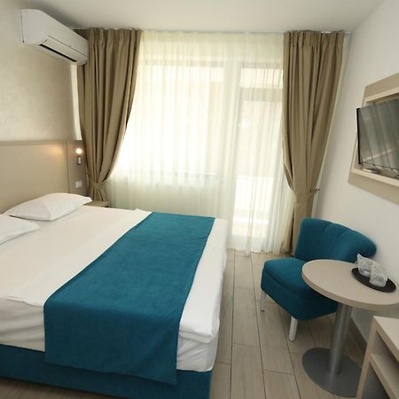 Hotel Delfin Mamaia Exterior foto